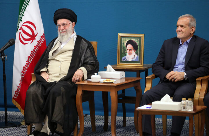 دیدار رئیس‌جمهور با رهبر معظم انقلاب در آستانه نشست سالانه سازمان ملل متحد