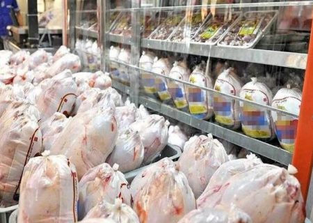 کمبودی در تأمین مرغ در آذربایجان غربی نداریم